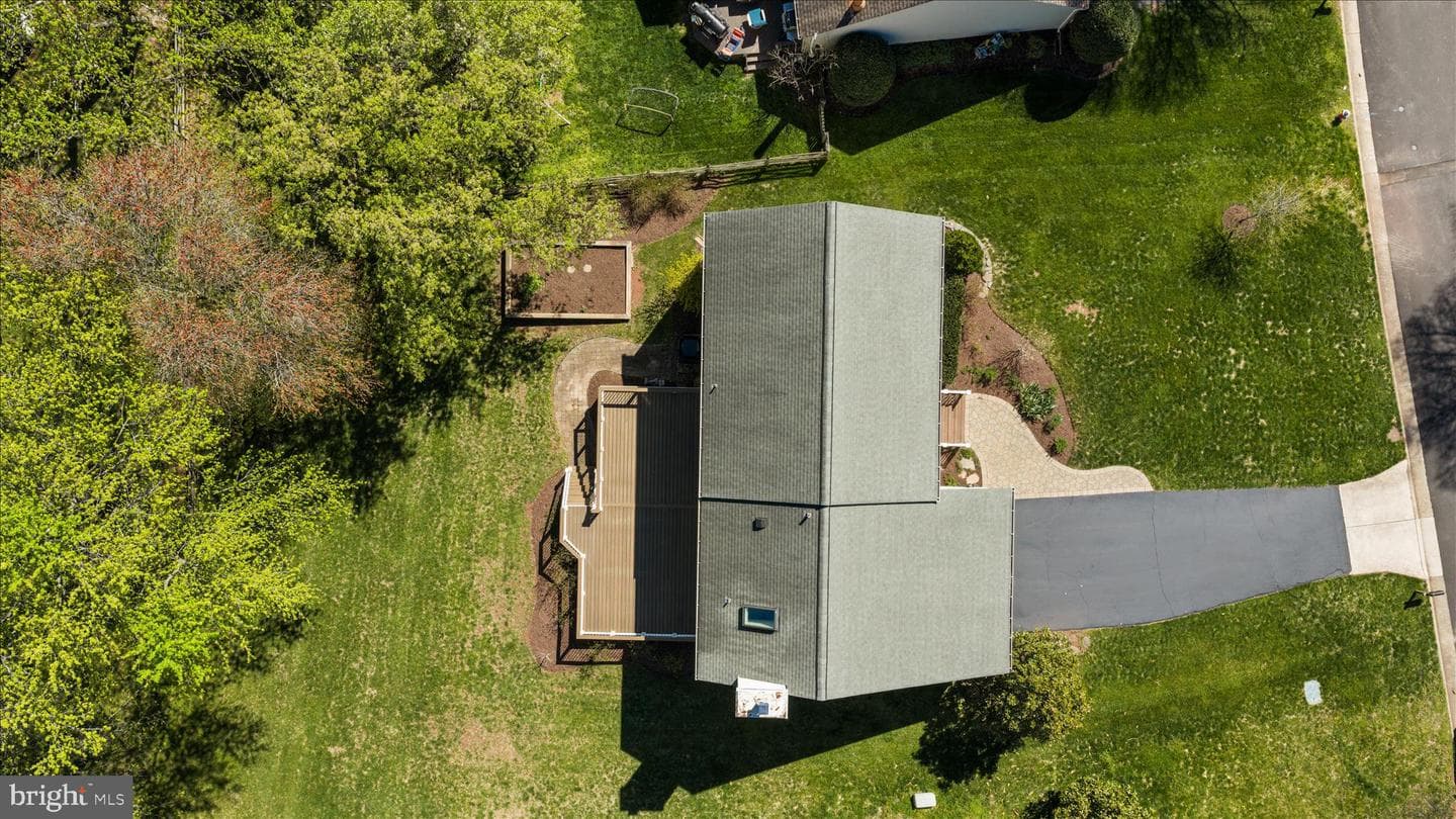 13132 Thornapple Place photo 55
