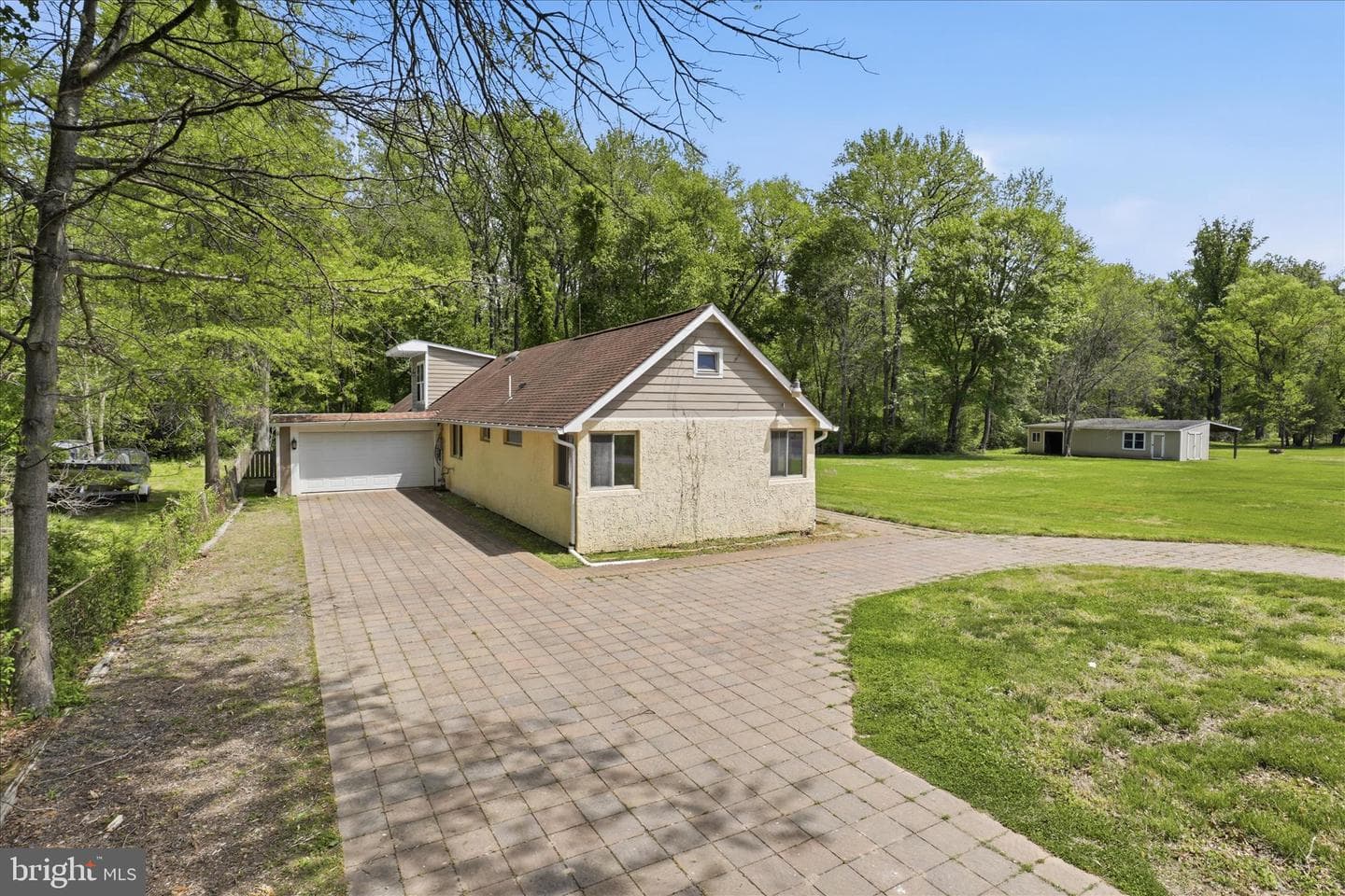 7019 Sheridonna Lane photo 5