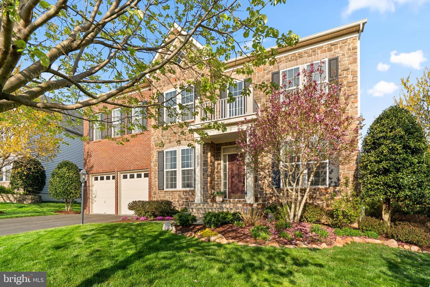 9323 Castle Hill Road photo 2
