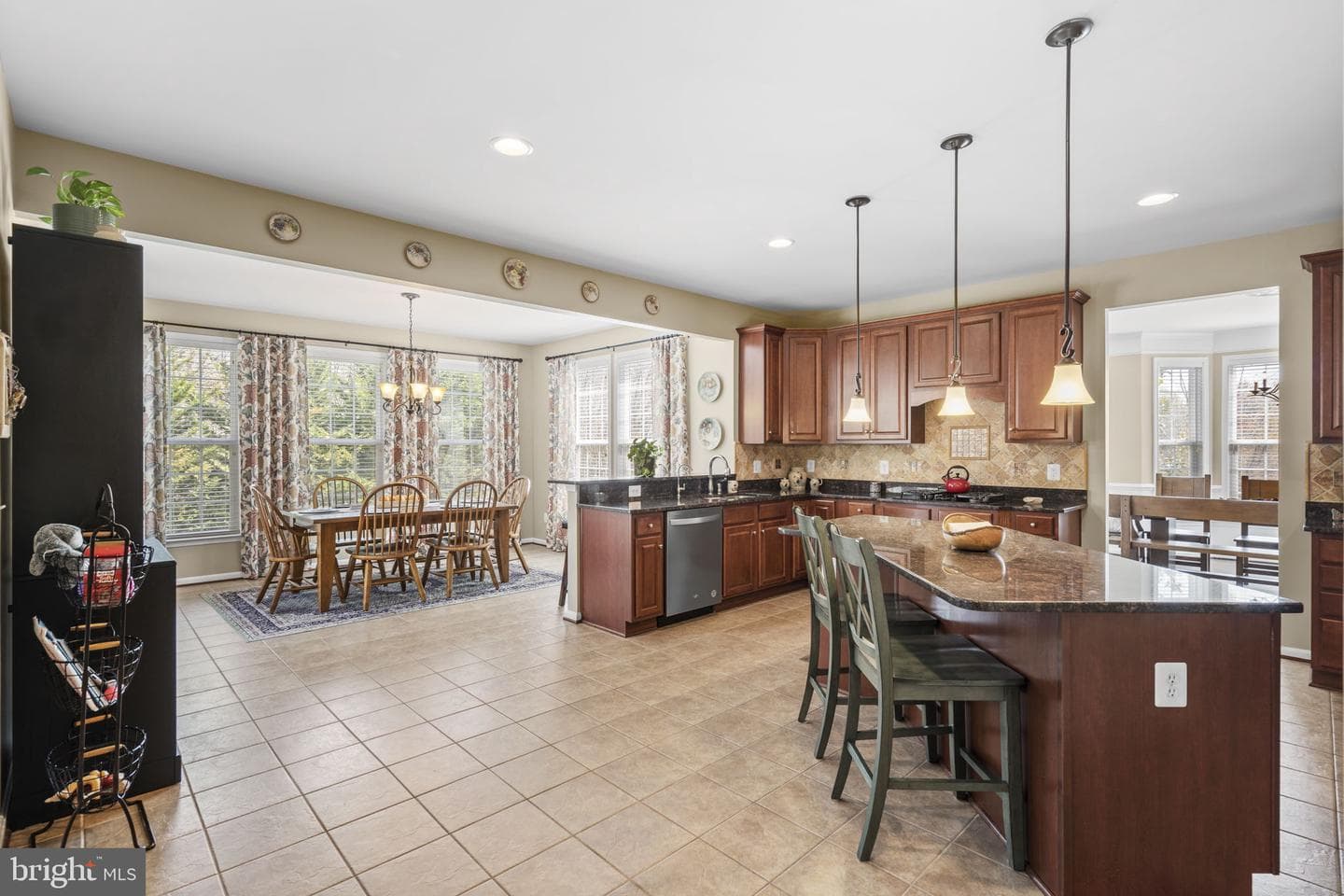 9323 Castle Hill Road photo 23