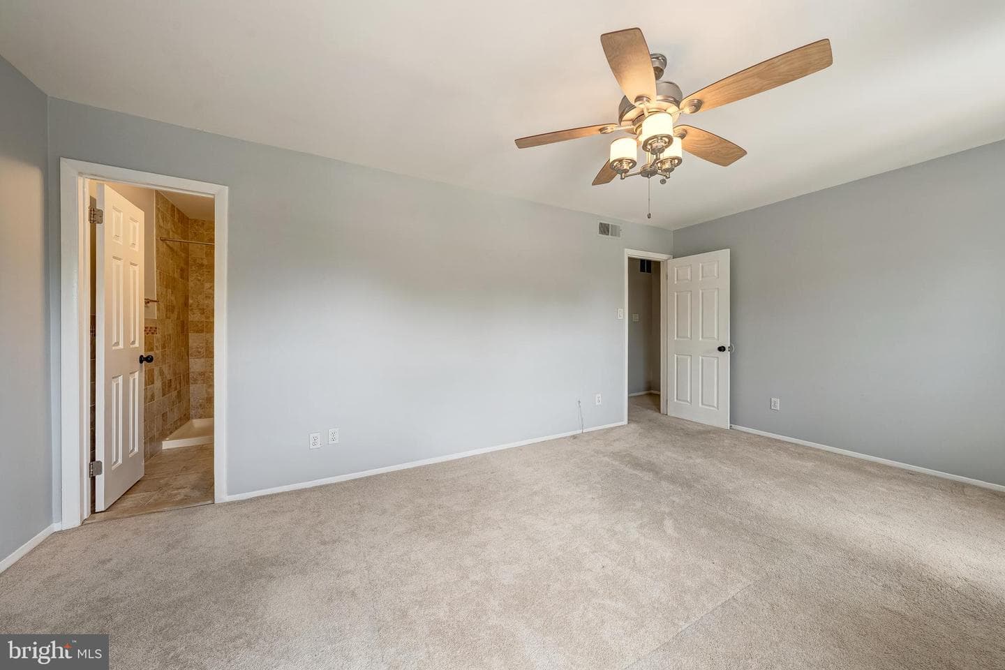 4159 Novar Drive photo 18