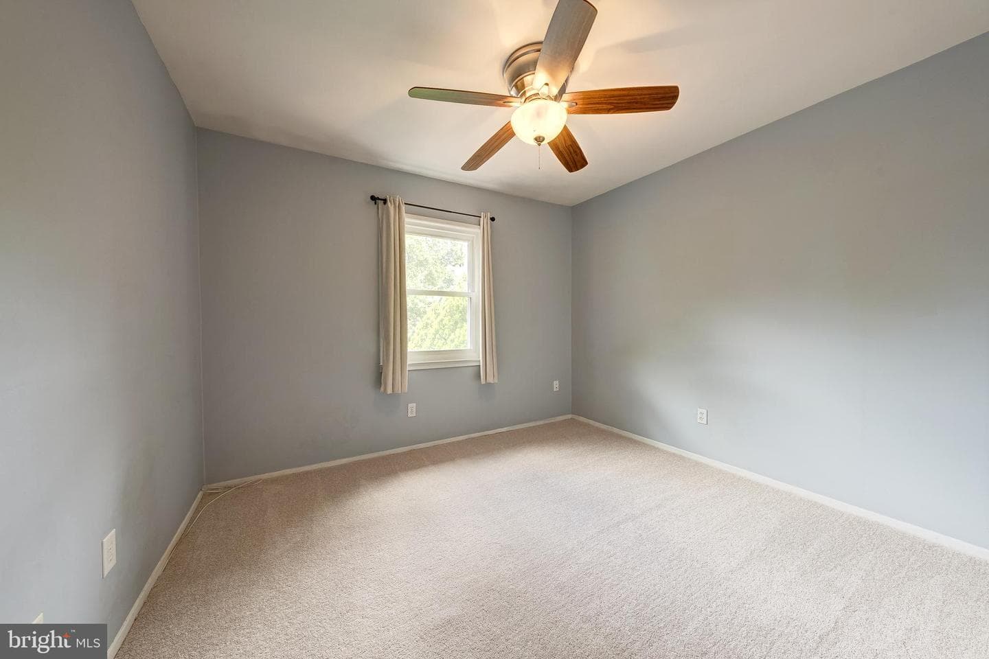 4159 Novar Drive photo 20