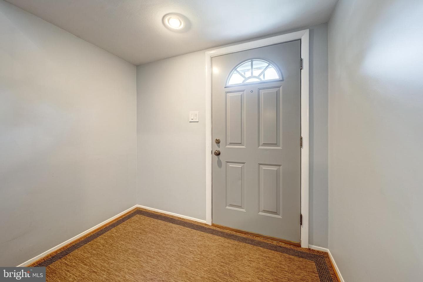 4159 Novar Drive photo 3