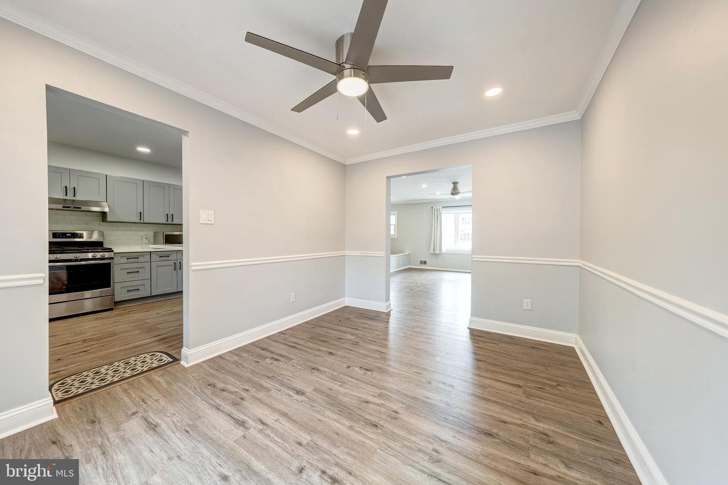 4159 Novar Drive photo 4