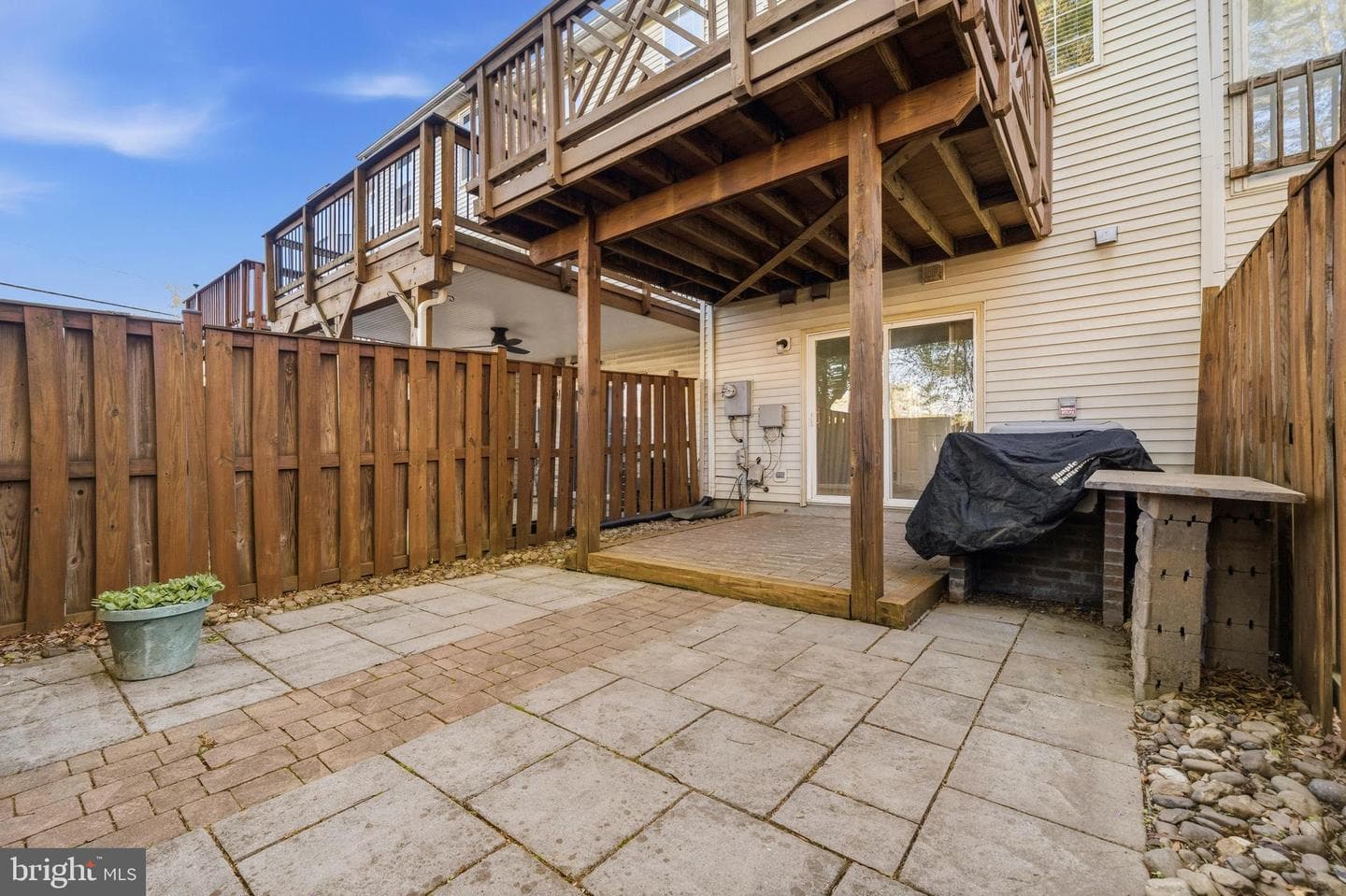 8547 Towne Manor Court photo 35