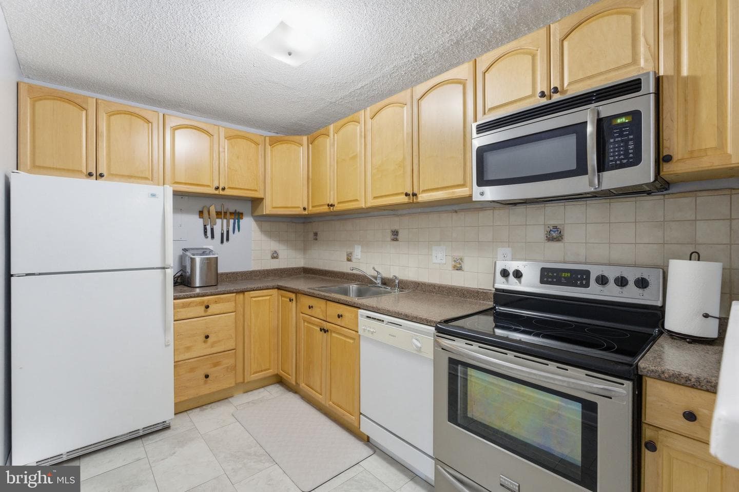 2059 Huntington Avenue #304 photo 13