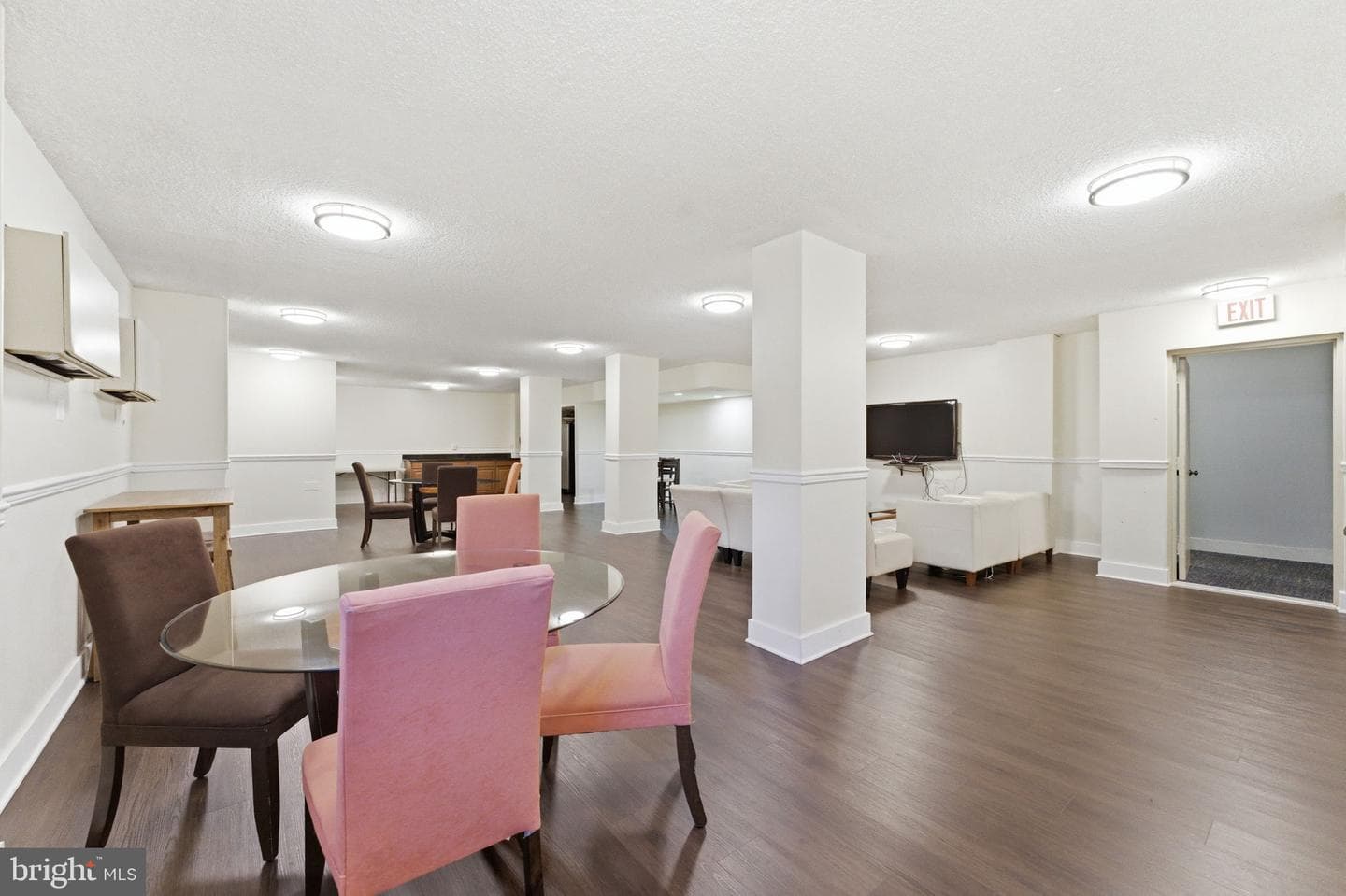 2059 Huntington Avenue #304 photo 35