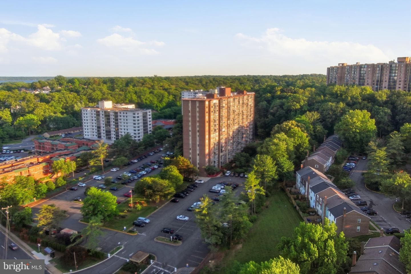 2059 Huntington Avenue #304 photo 46