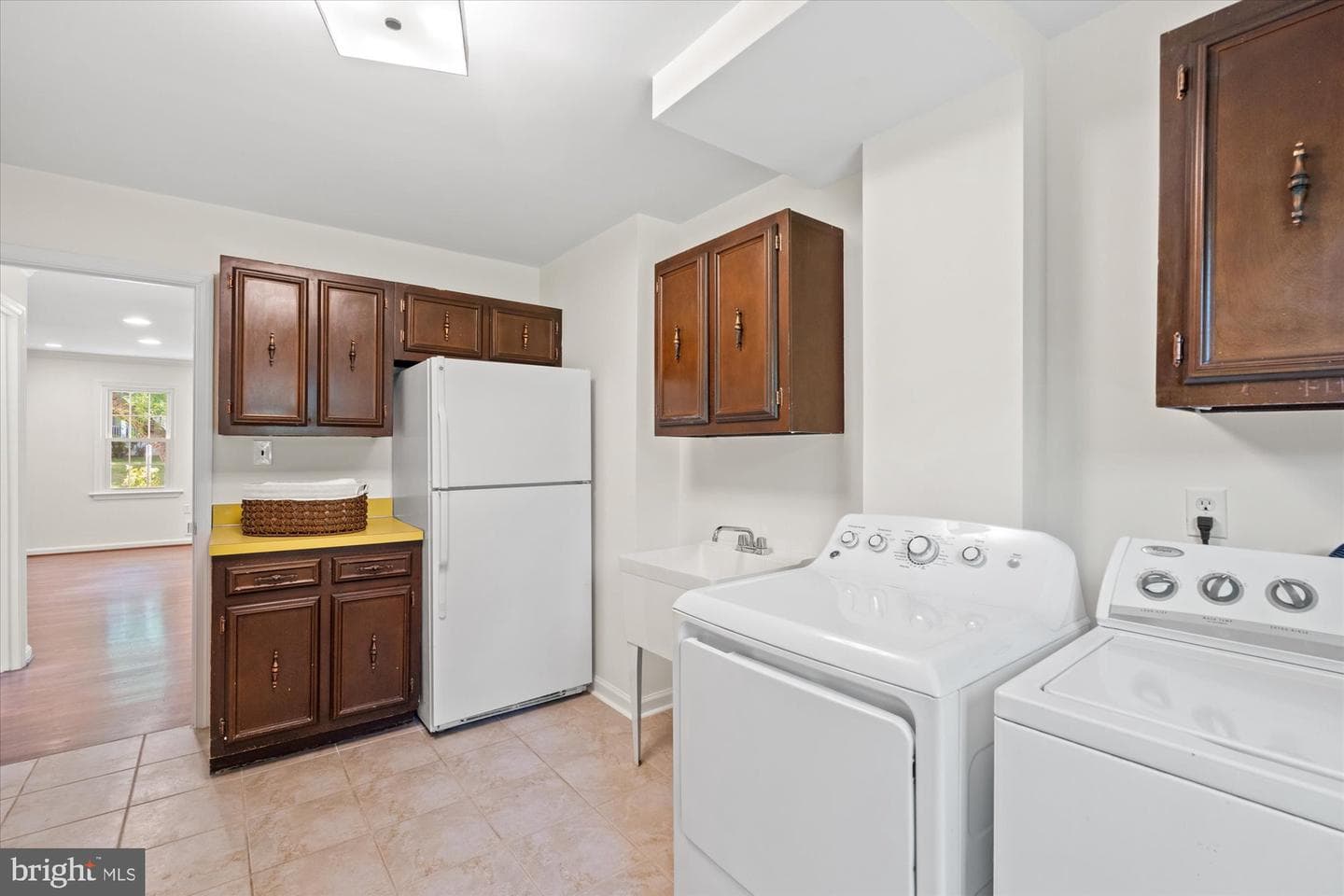 6212 Nethercombe Court photo 33