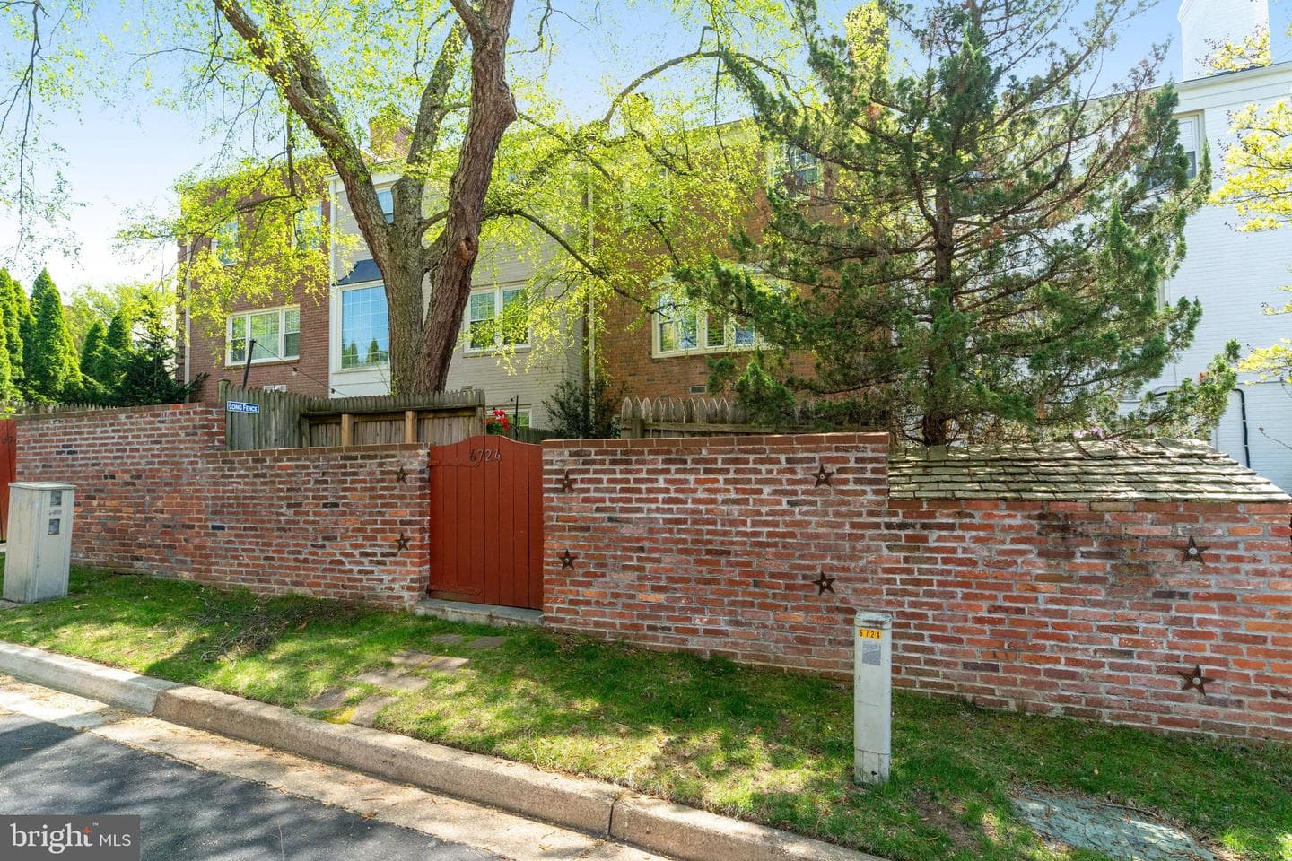6724 Melrose Drive photo 35