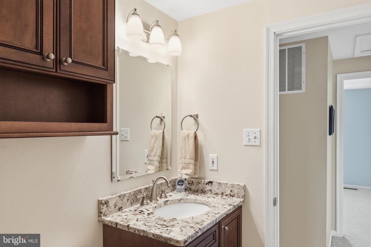 2622 Sheringham Drive photo 38