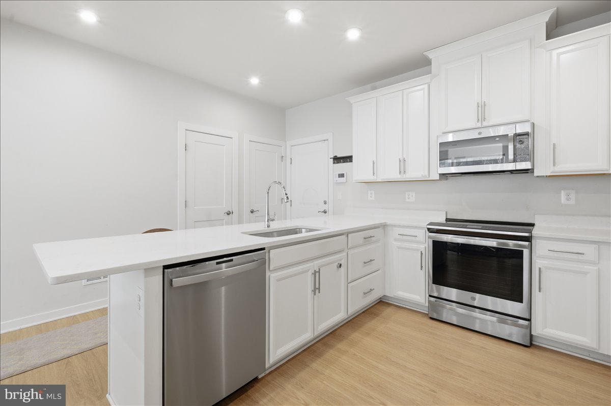 13538 Sayward Boulevard #109 photo 15