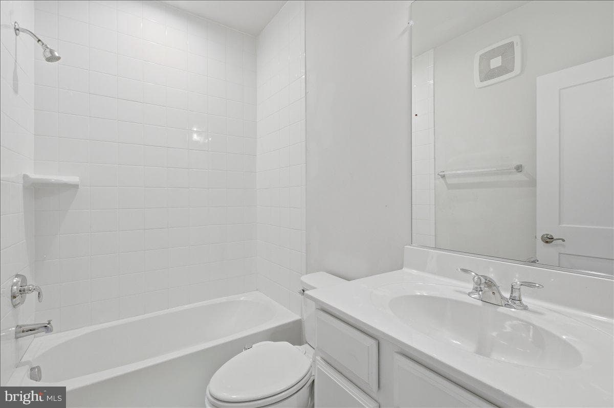 13538 Sayward Boulevard #109 photo 20