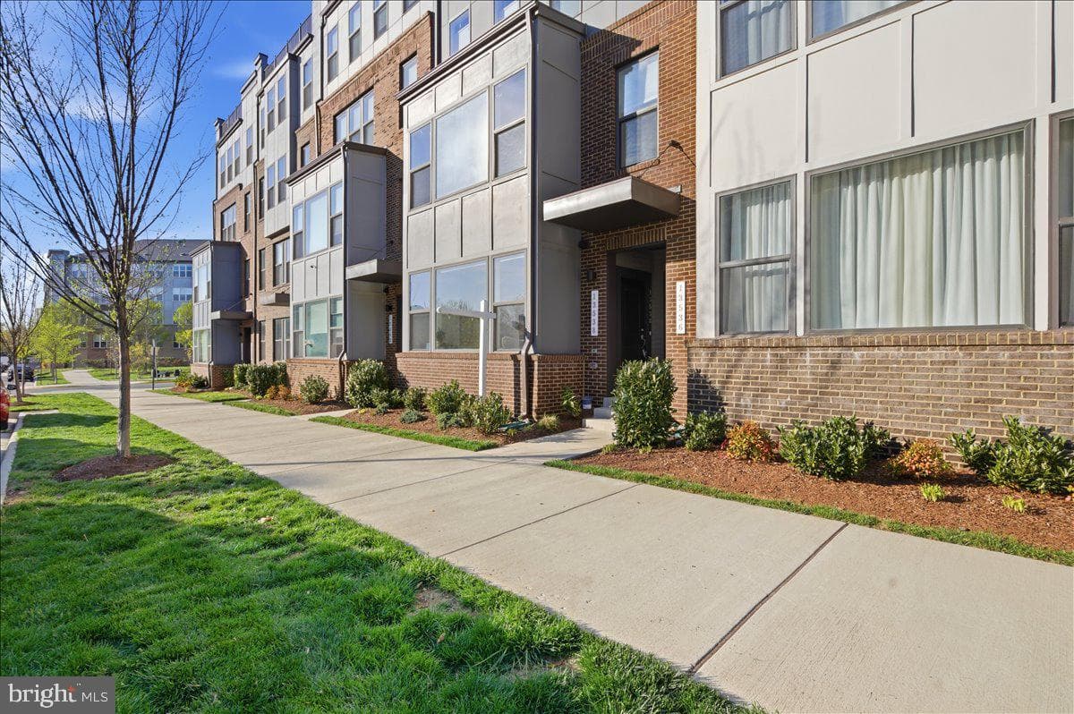 13538 Sayward Boulevard #109 photo 5
