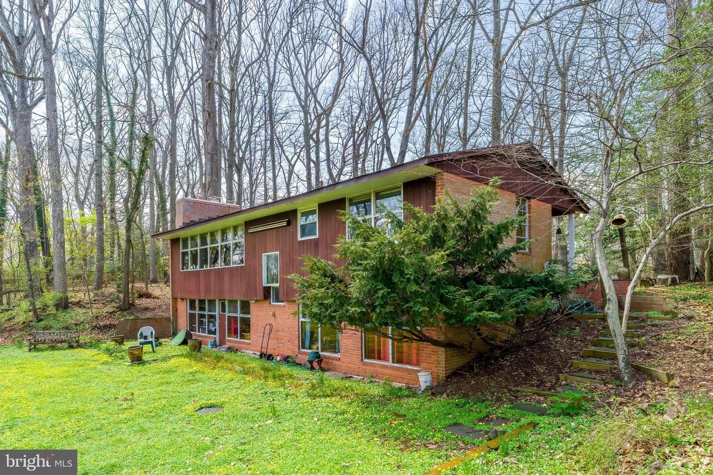 901 Chinquapin Road photo 4