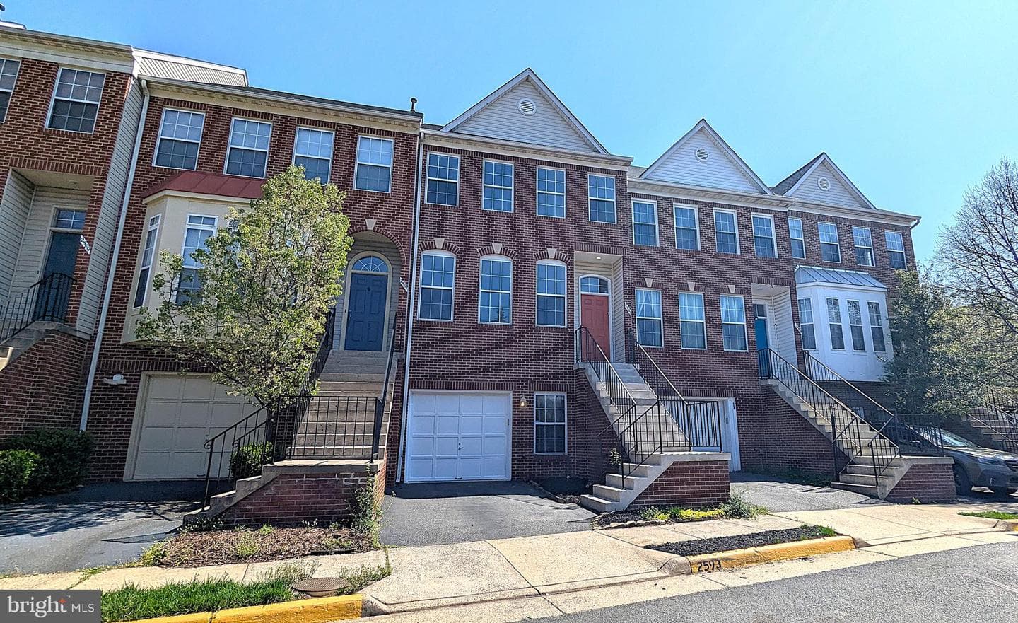 2593 James Madison Circle