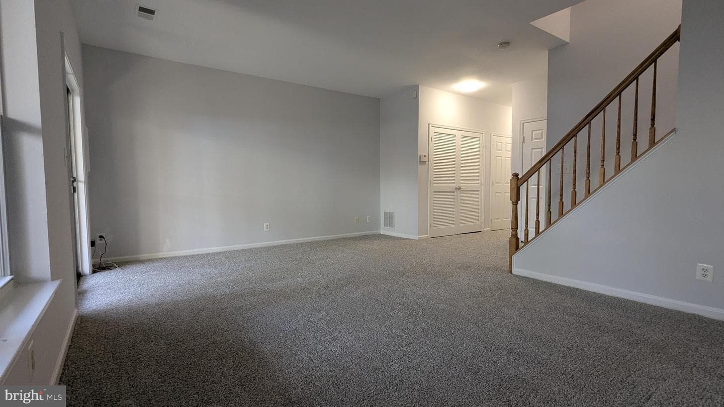 2593 James Madison Circle photo 40