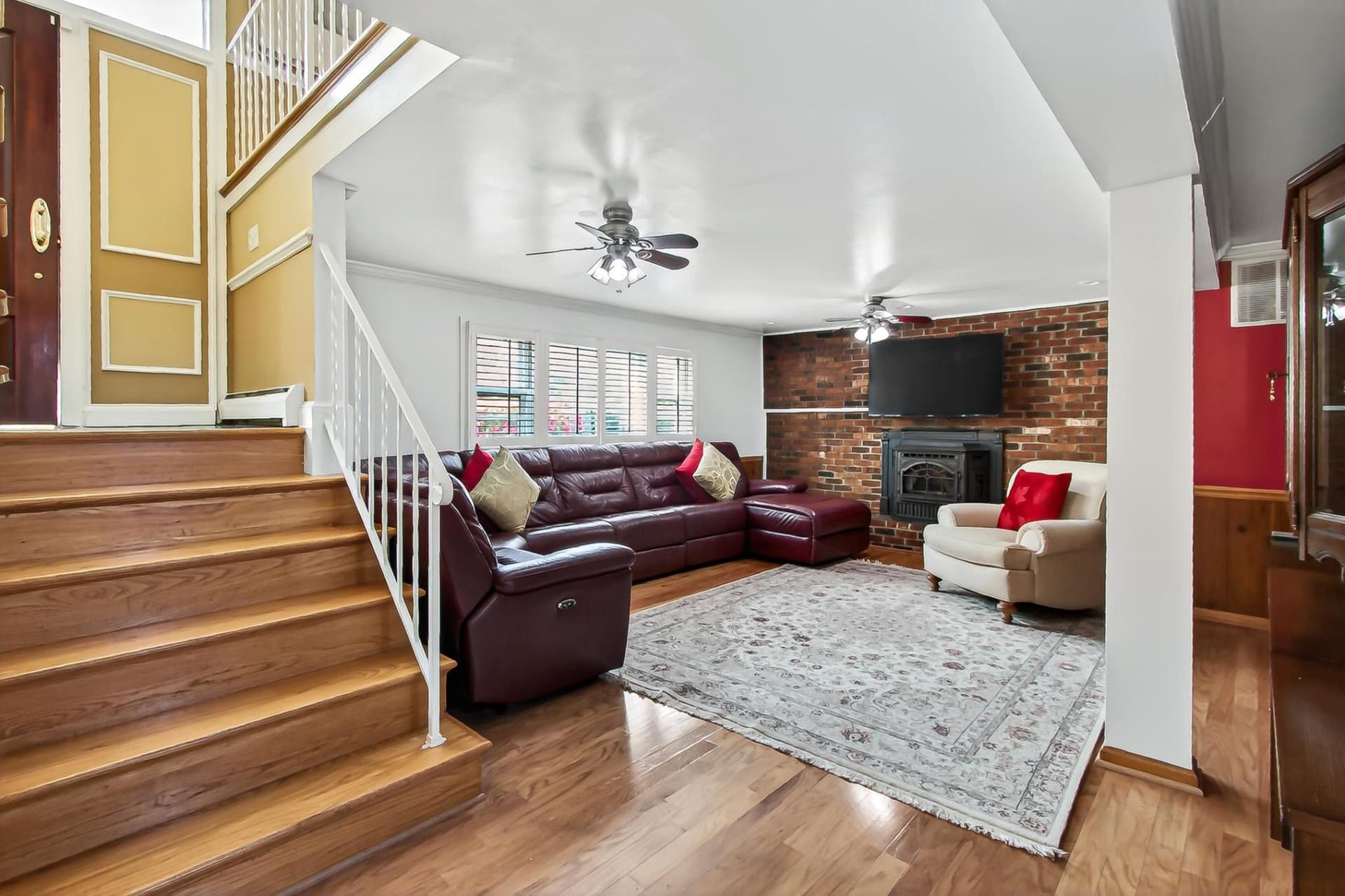 7052 Wardell Street photo 26