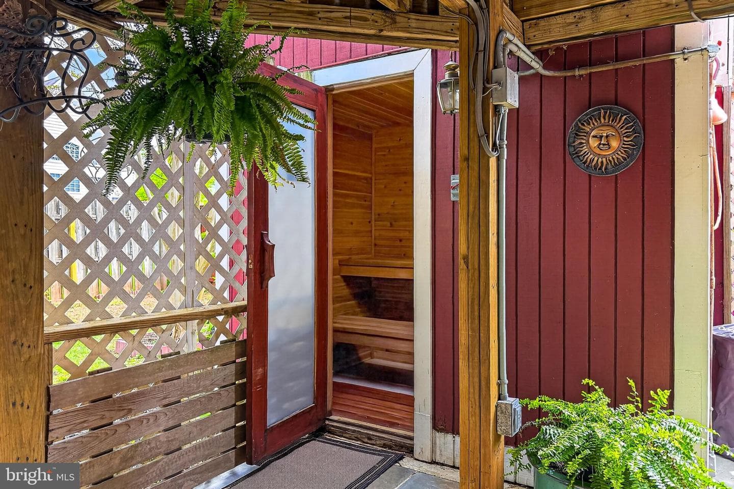 7052 Wardell Street photo 41