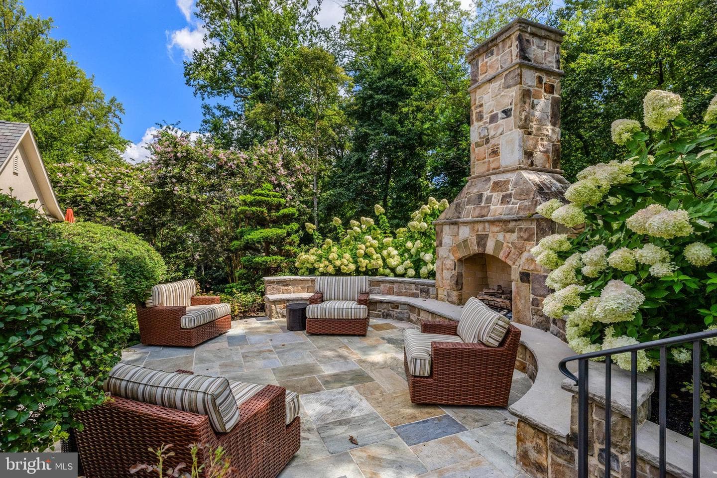 1239 Daleview Drive photo 45