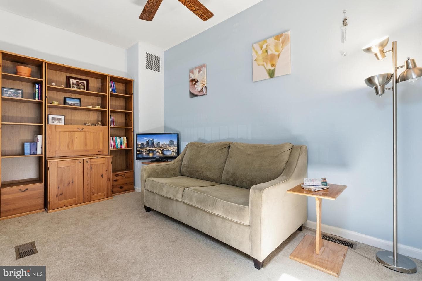 6060 Essex House Square photo 22
