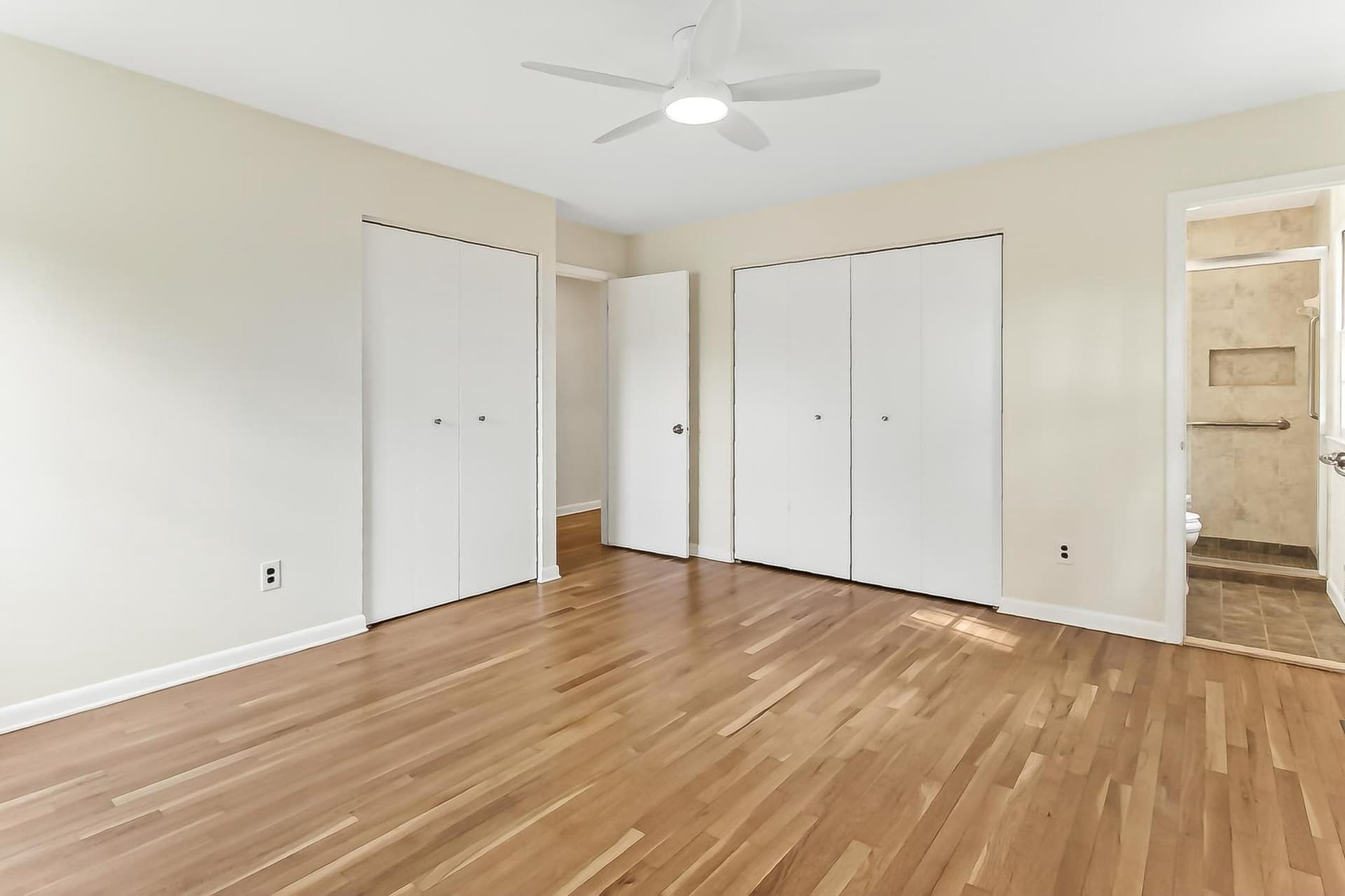 4317 Selkirk Drive photo 31