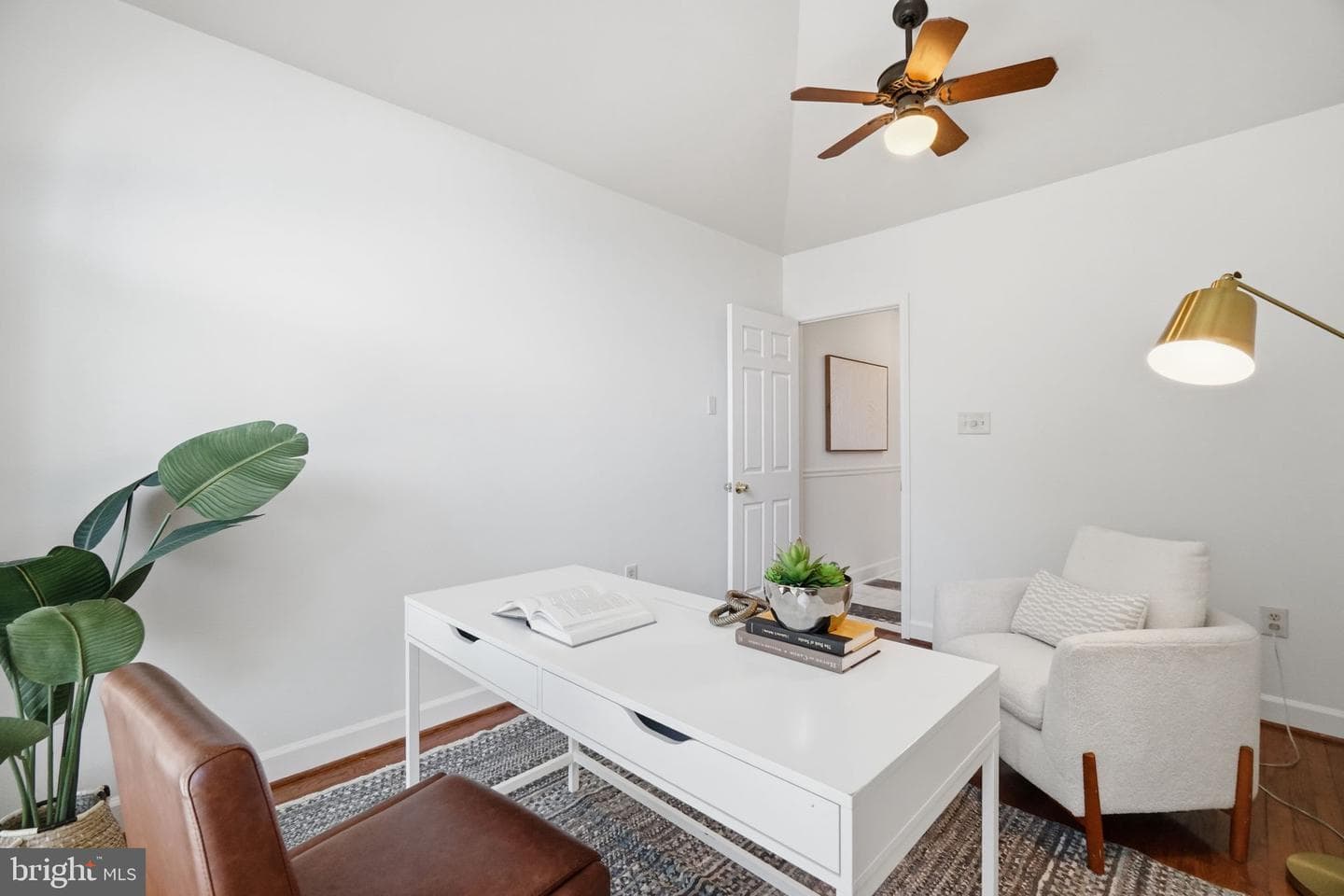 1462 Hampton Hill Circle photo 19