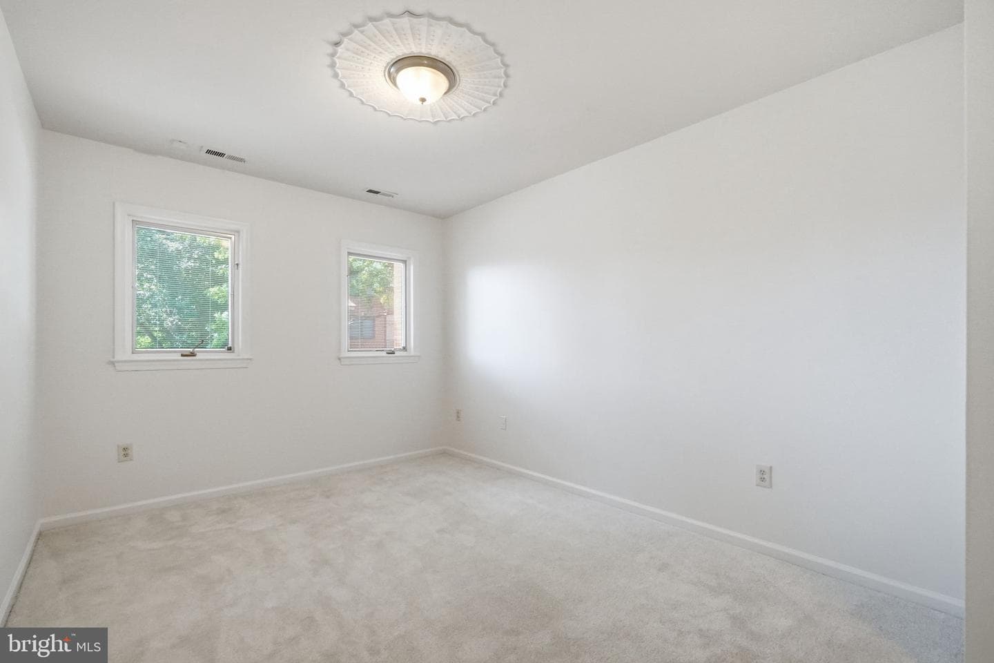 1462 Hampton Hill Circle photo 27