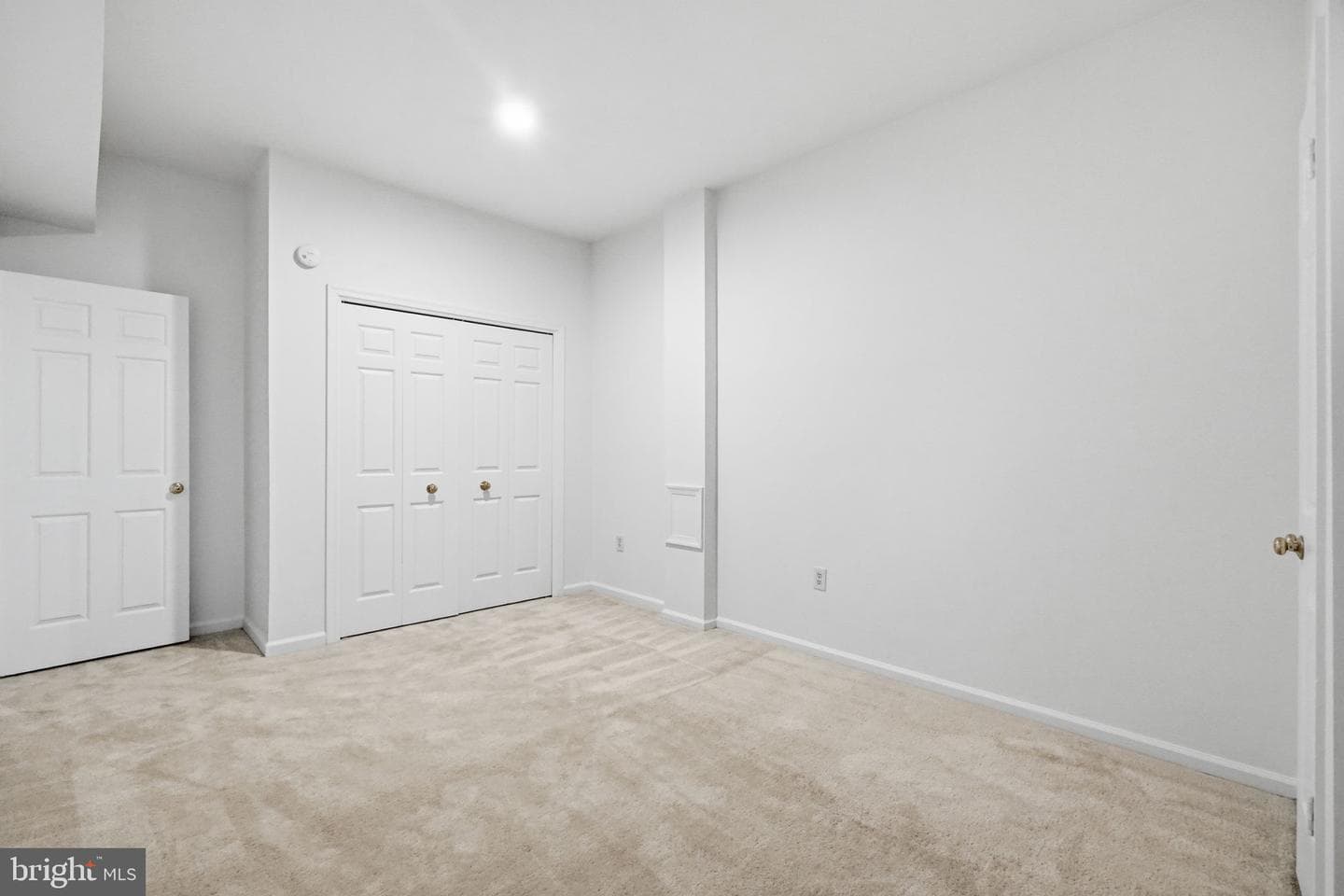 1462 Hampton Hill Circle photo 32