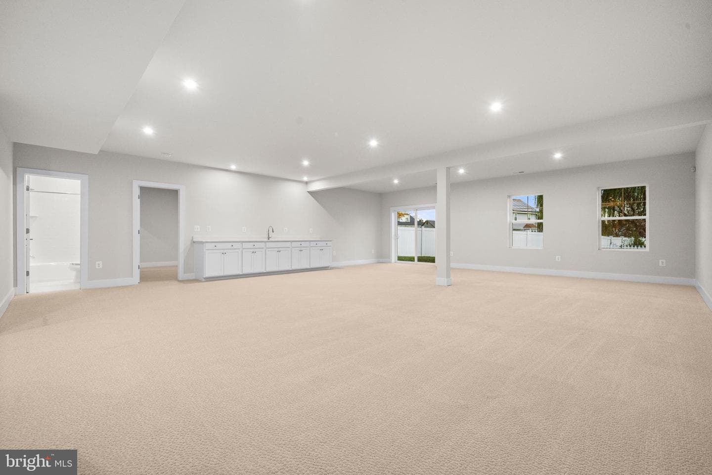 7505 Magarity Road photo 51