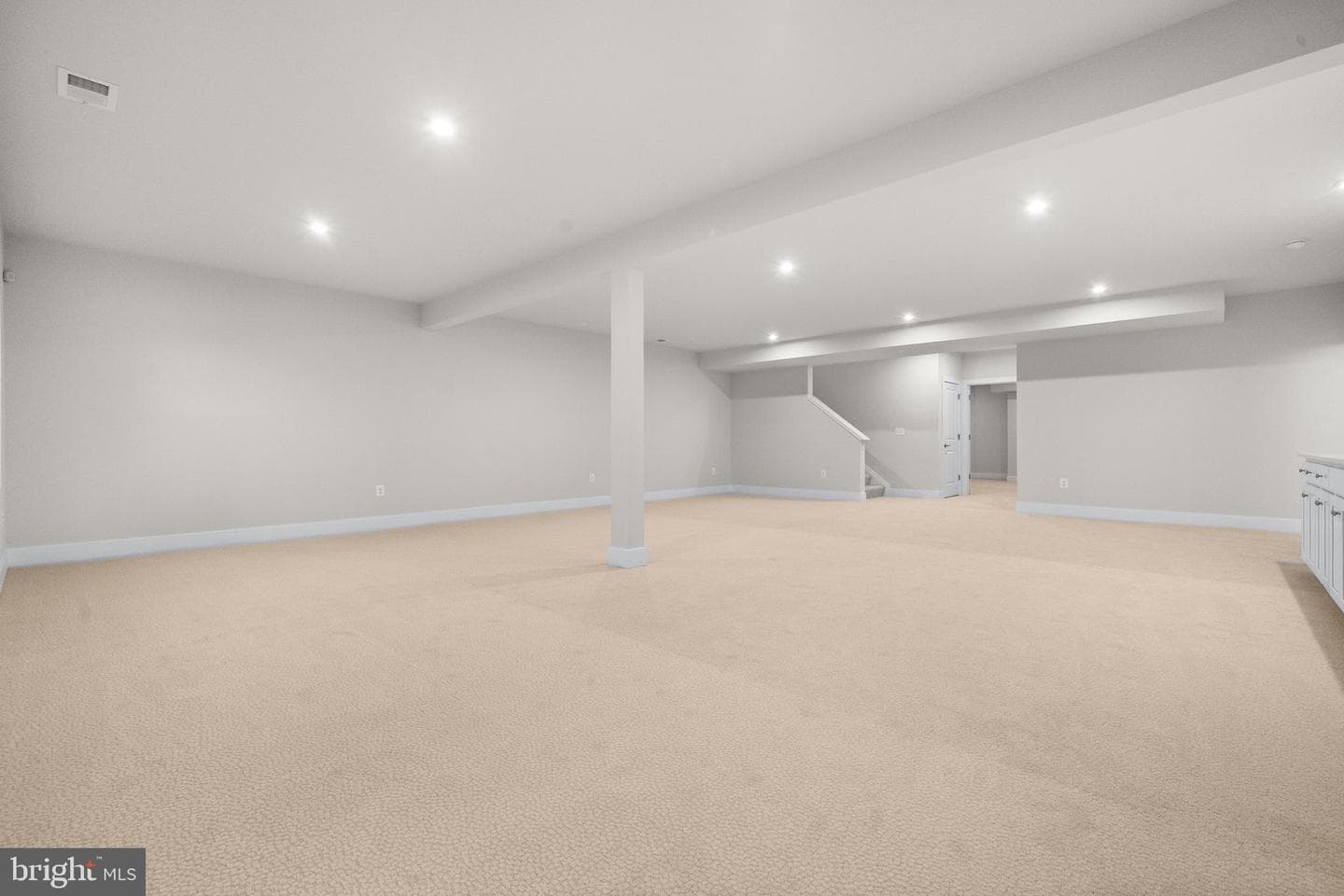 7505 Magarity Road photo 53