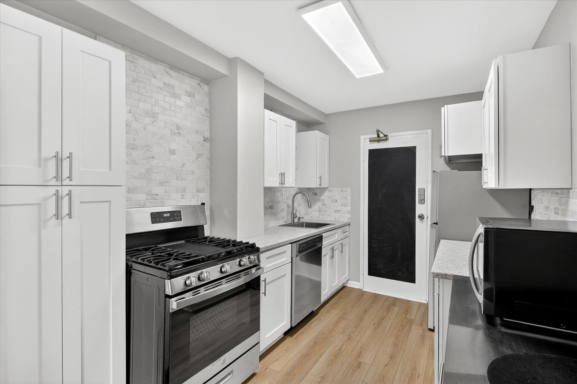 6641 Wakefield Drive #212 photo 4
