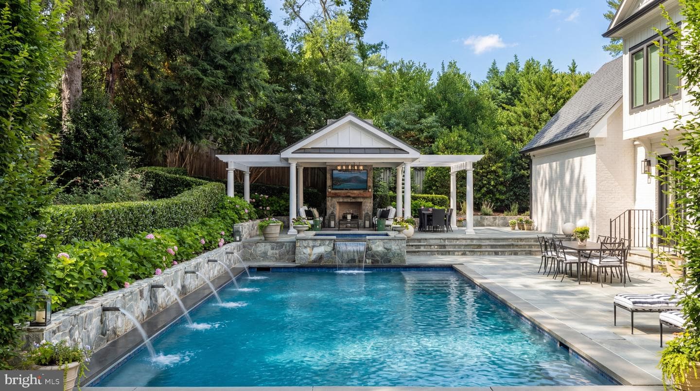 827 Dolley Madison Boulevard, Mclean
