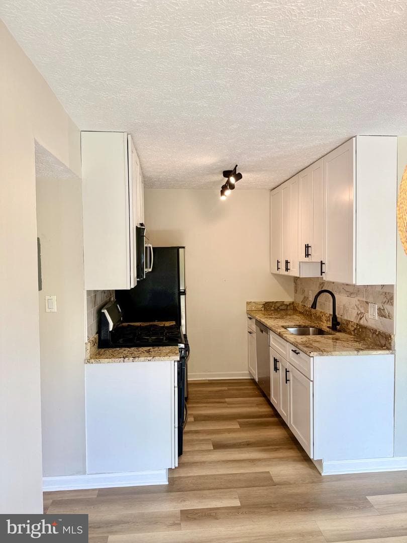4903 Americana Dr # T7 photo 8