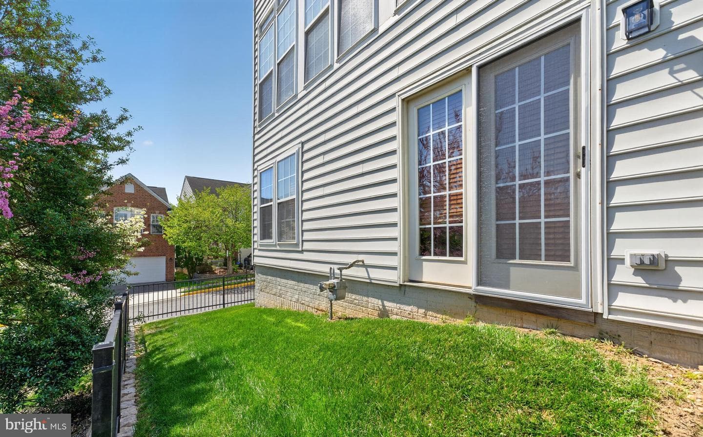 8465 Kirby Lionsdale Drive photo 26