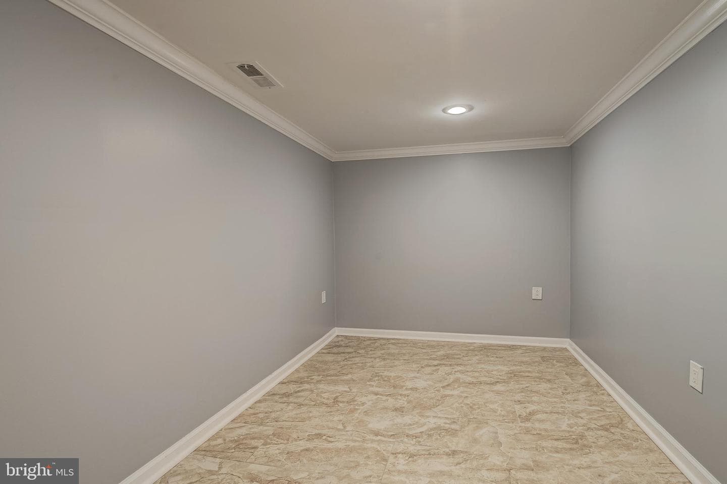 7401 Bull Run Drive photo 31
