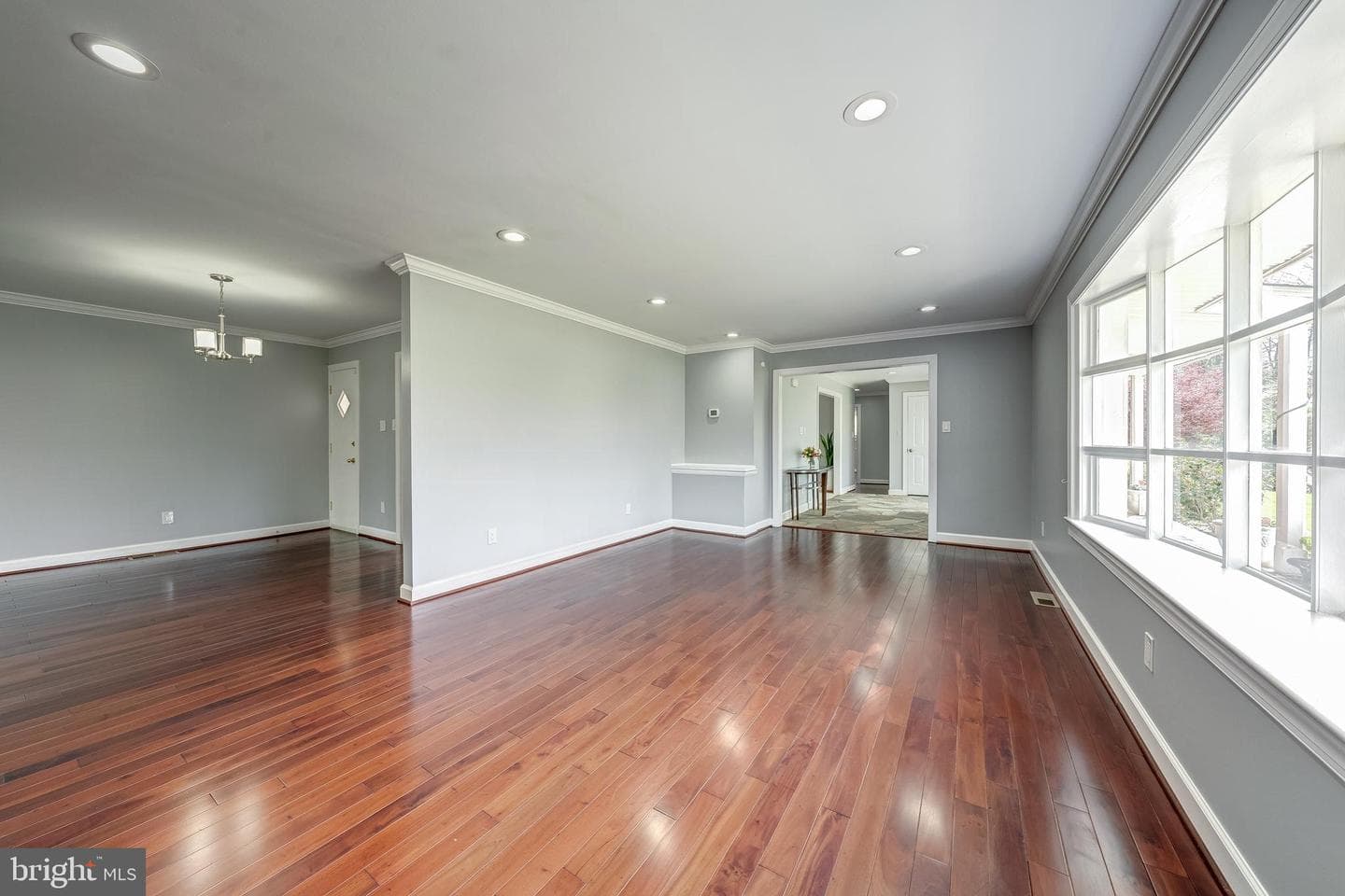 7401 Bull Run Drive photo 4