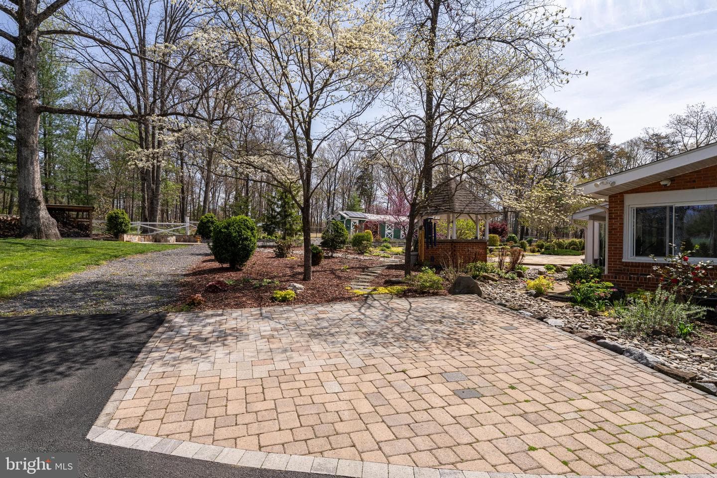 7401 Bull Run Drive photo 40