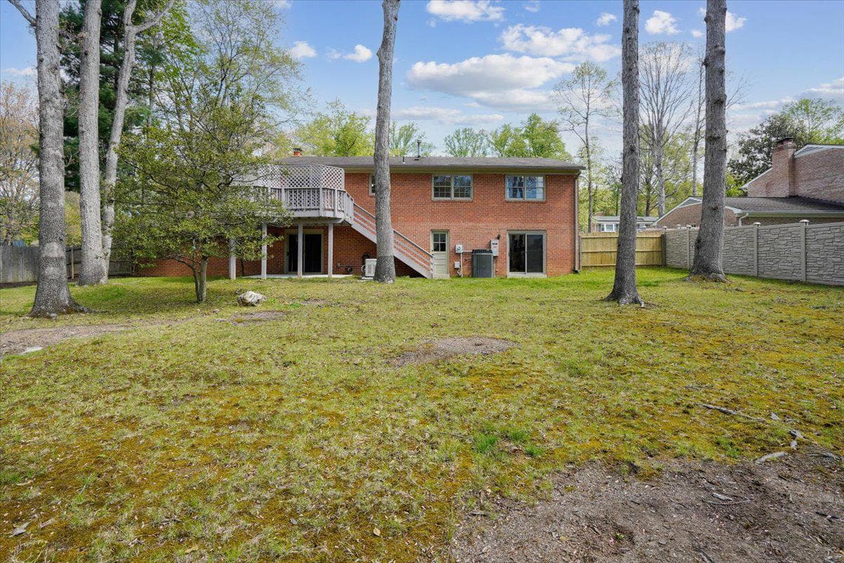 8913 Bluegate Drive photo 41