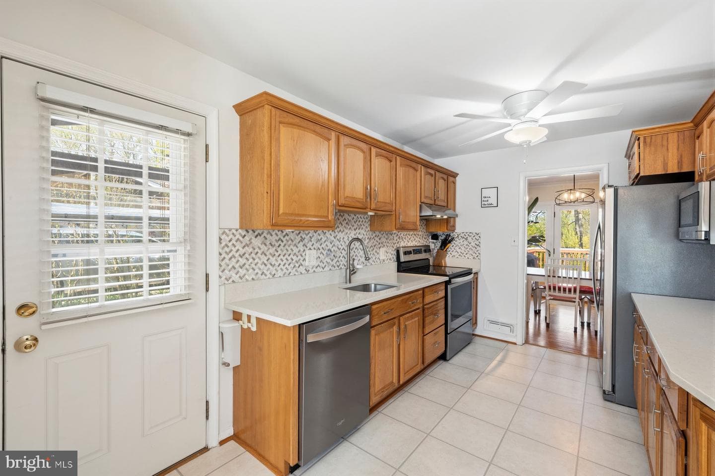 6231 Greeley Boulevard photo 7