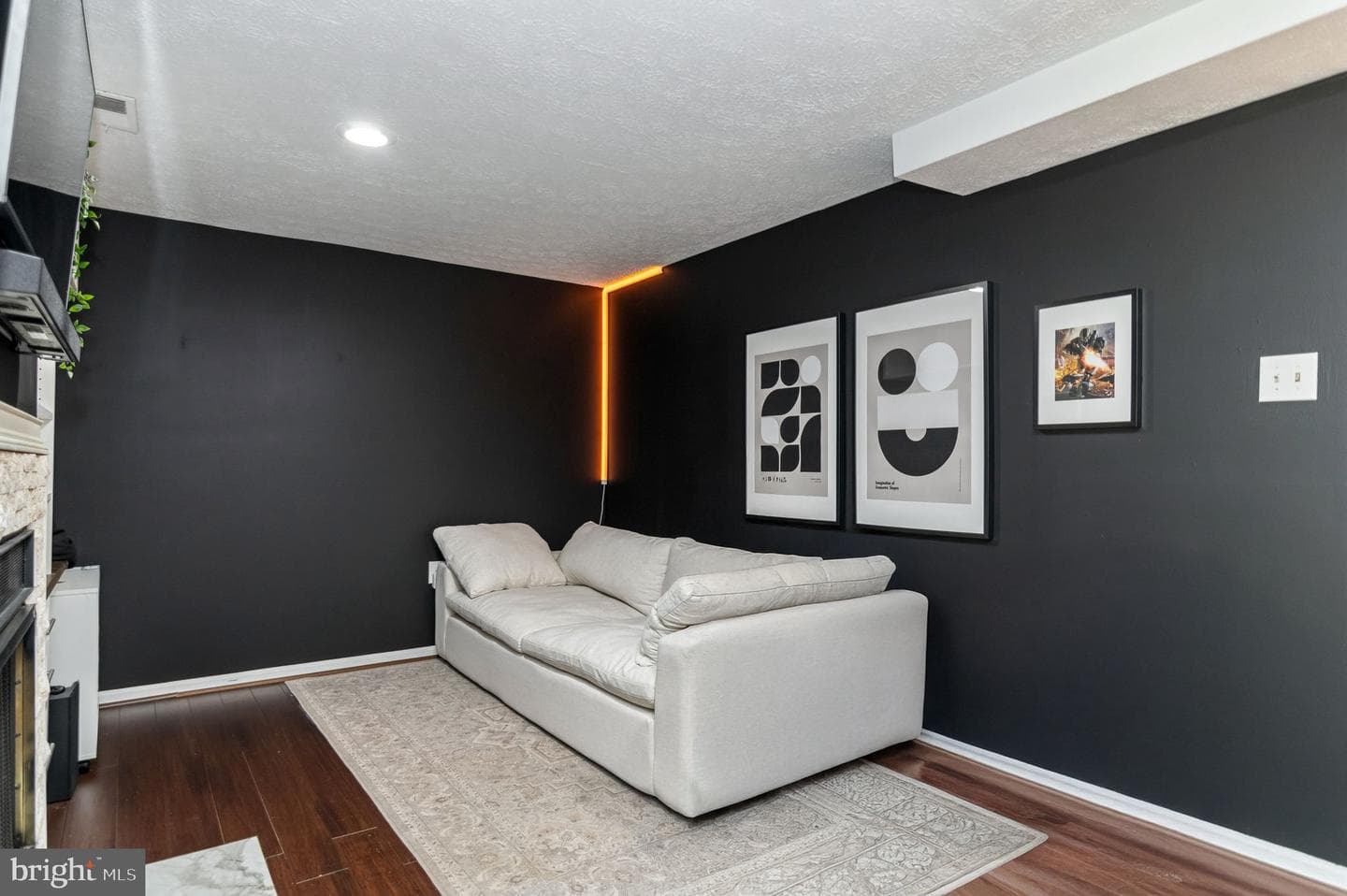 7391 Stream Way photo 30