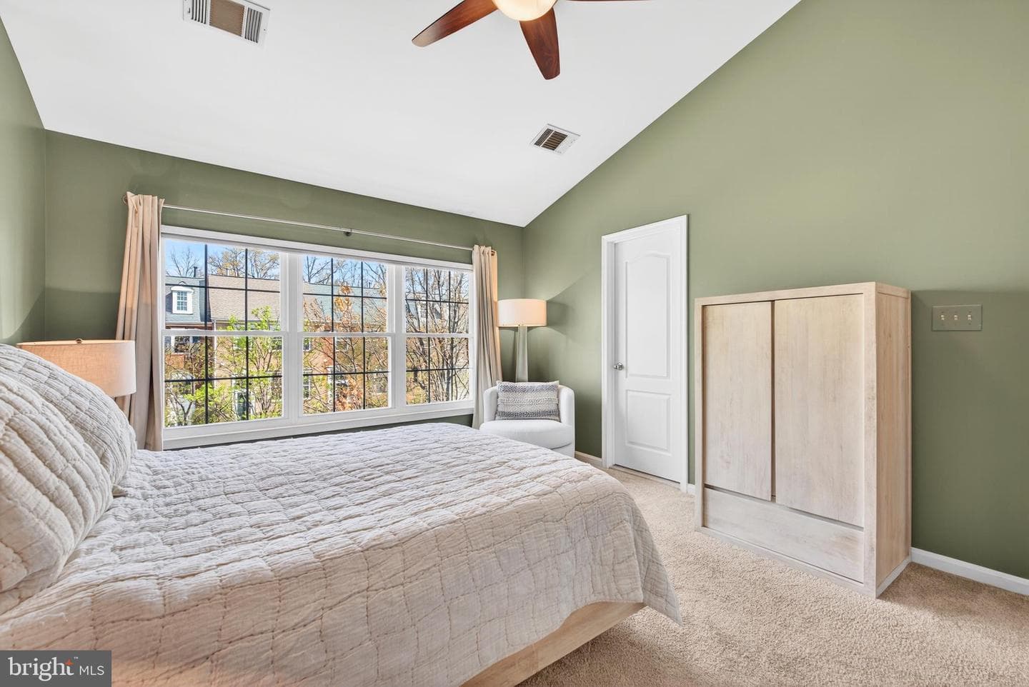 12017 Edgemere Circle photo 23