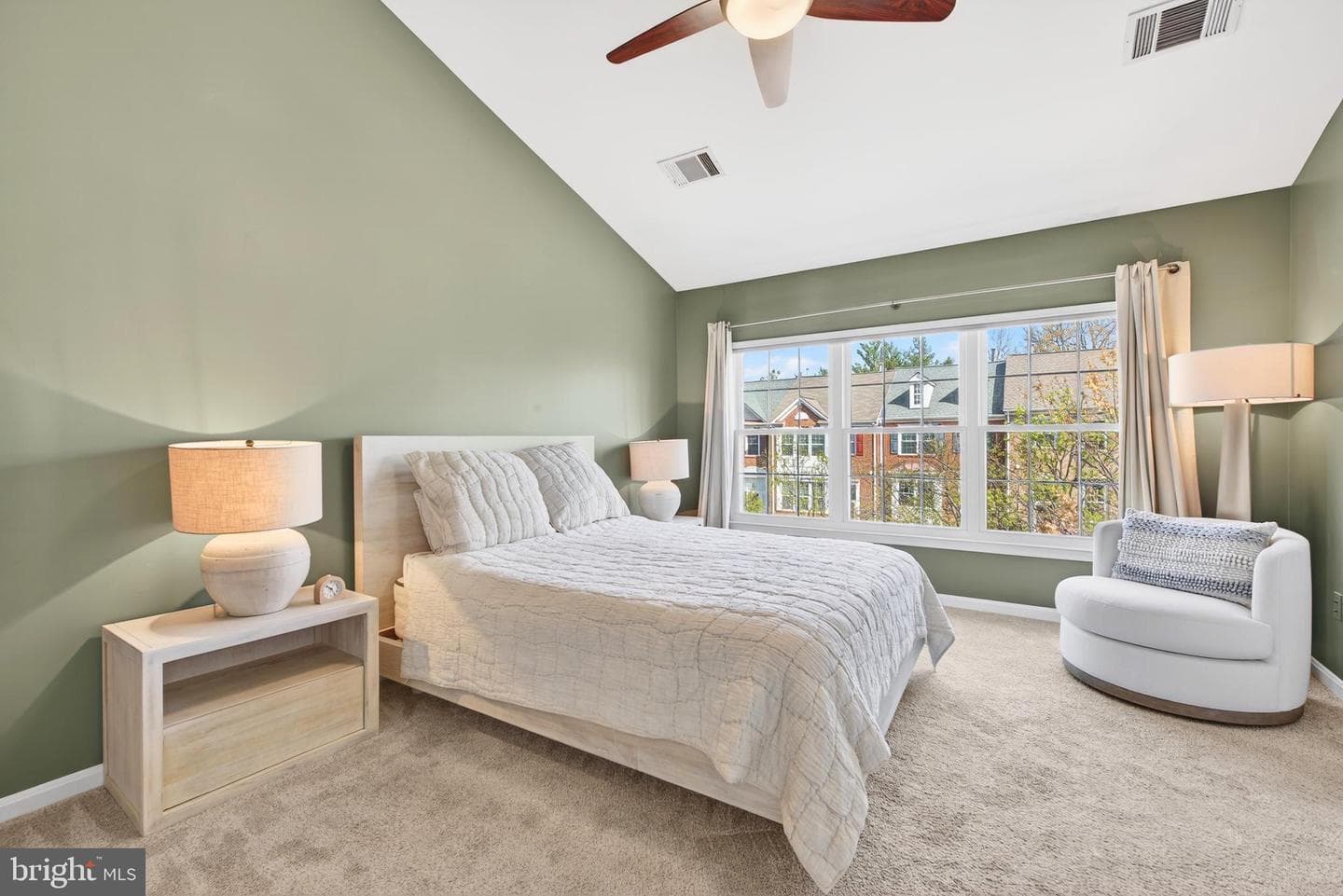 12017 Edgemere Circle photo 24
