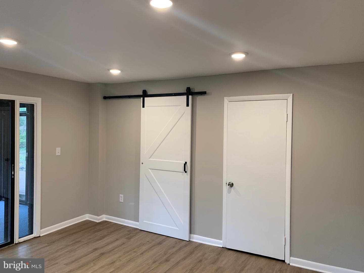 6810 Fern Lane photo 17
