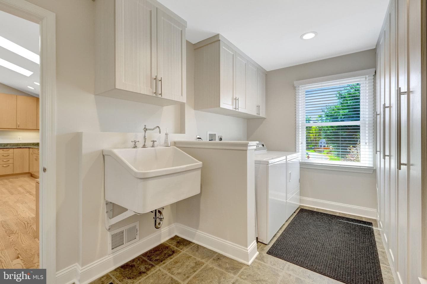 2114 Galloping Way photo 10