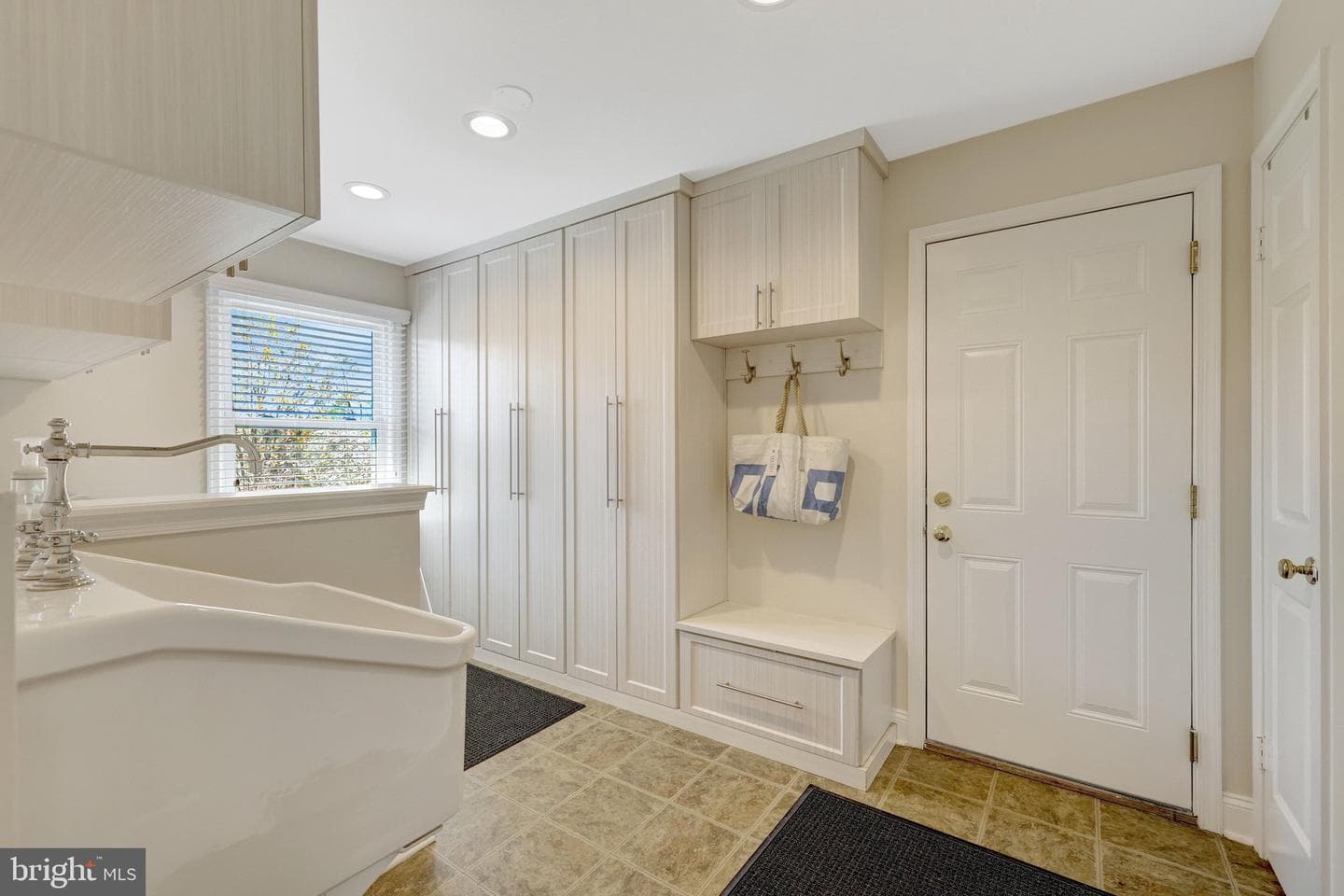 2114 Galloping Way photo 15