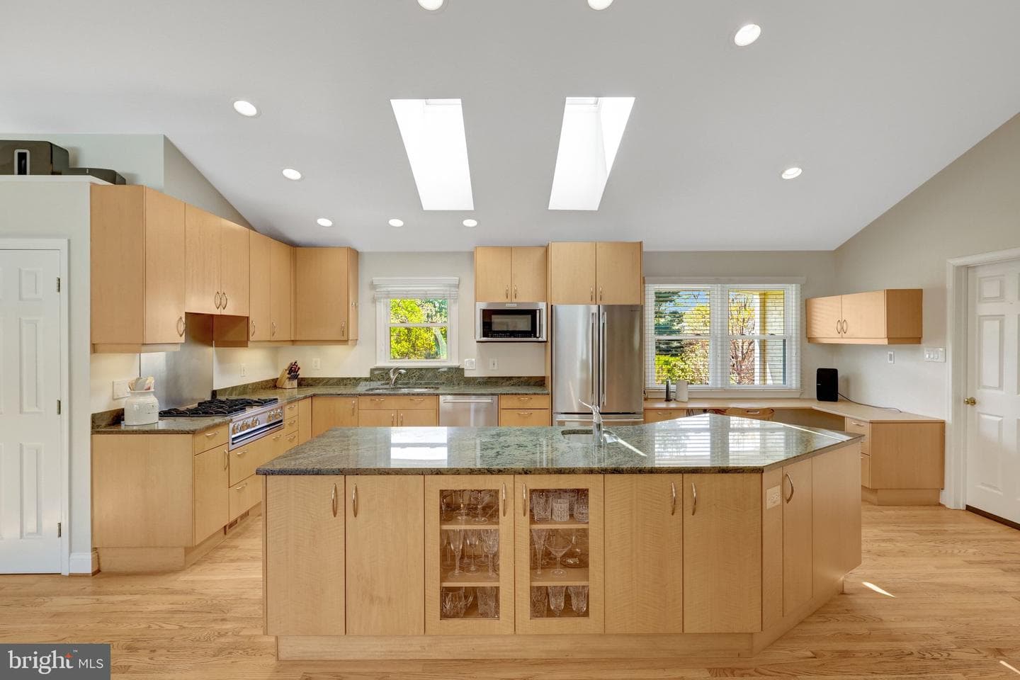 2114 Galloping Way photo 18