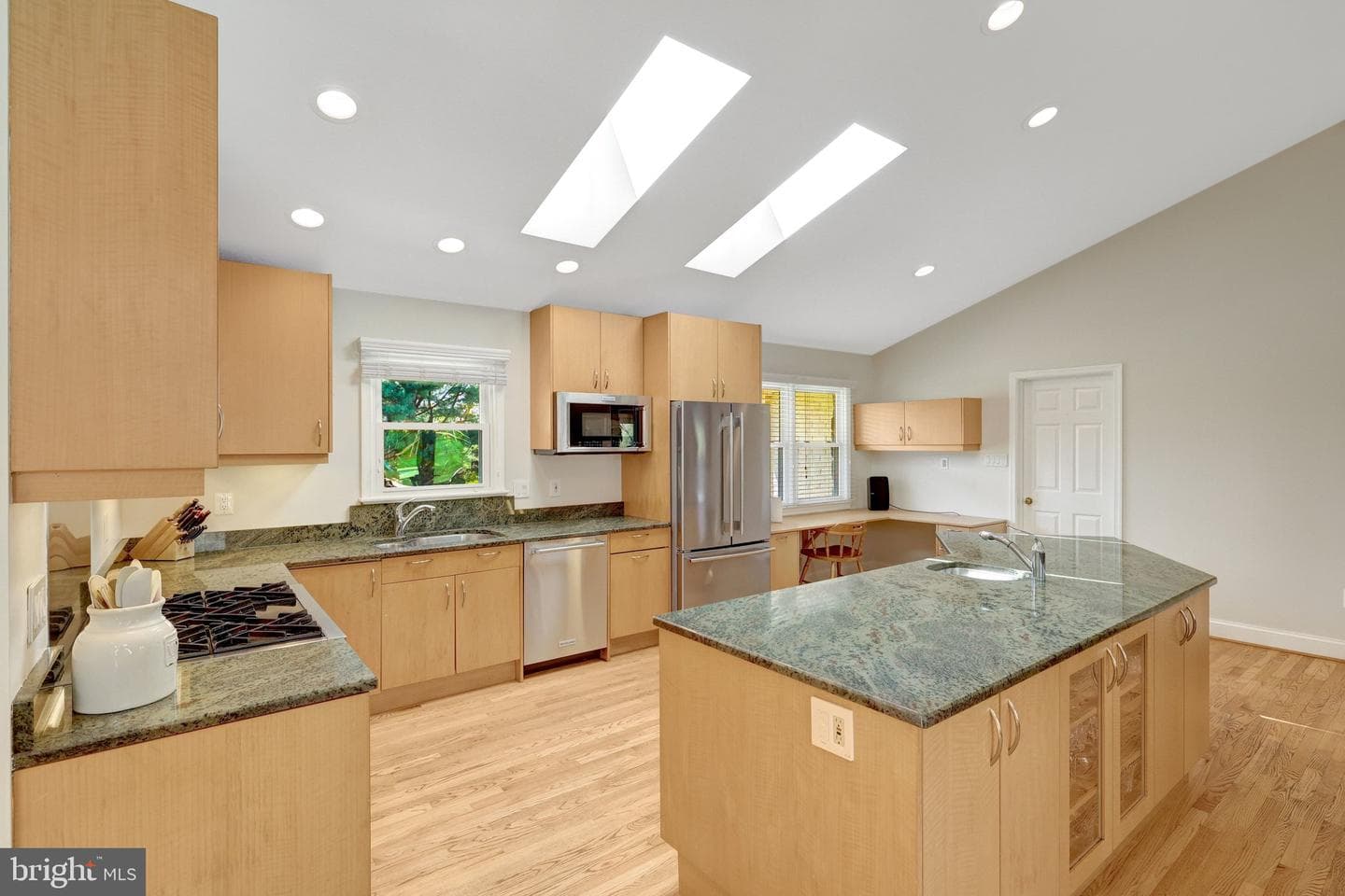 2114 Galloping Way photo 19