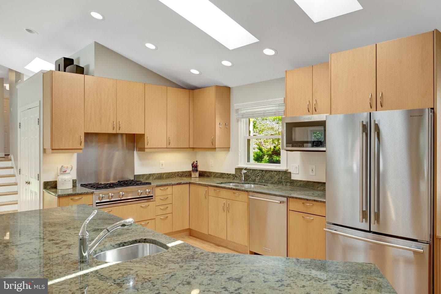 2114 Galloping Way photo 21