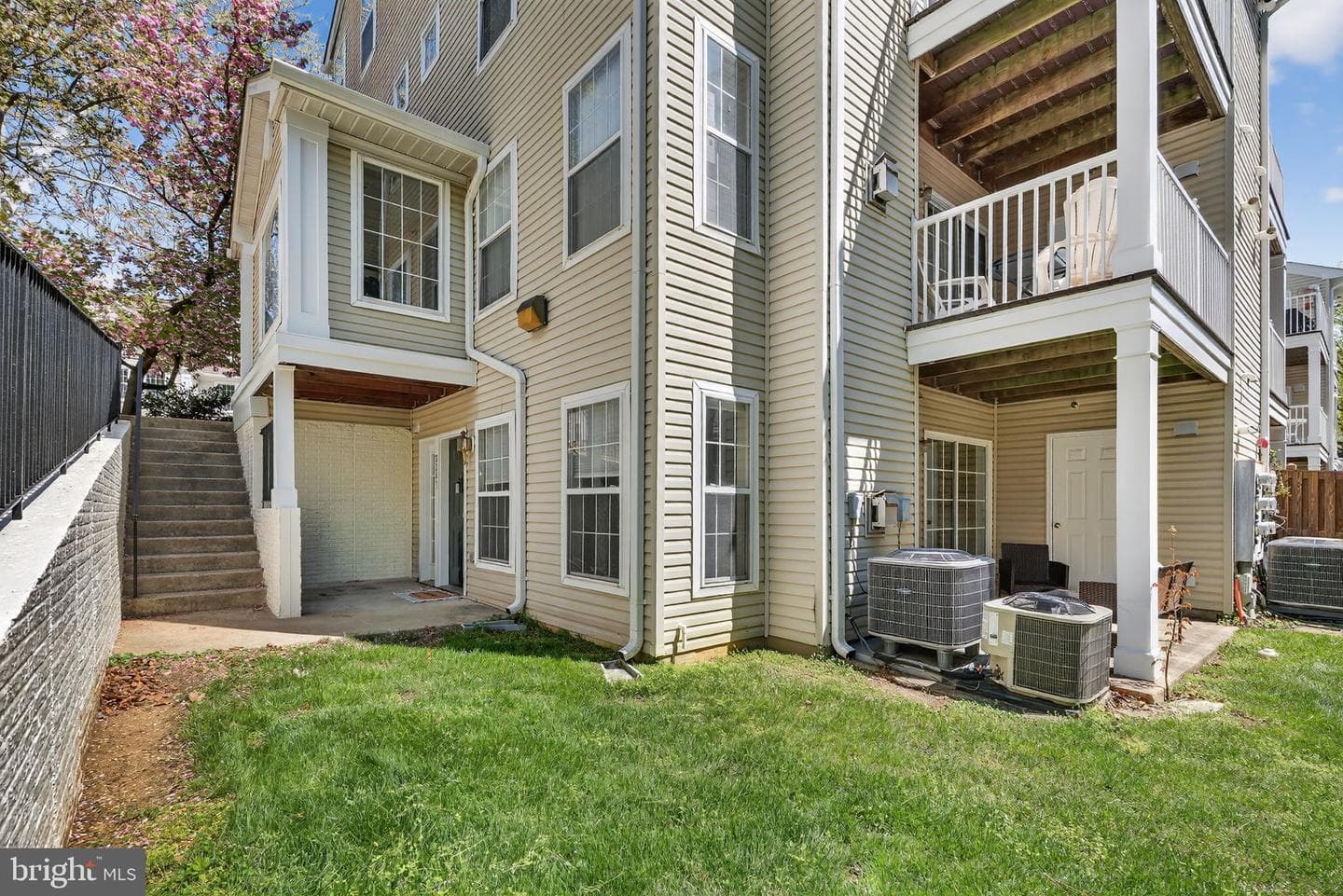 6607 Thackwell Way #2201 photo 21